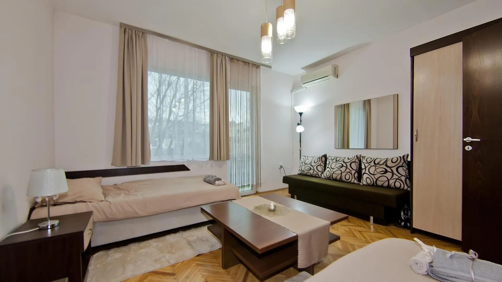 公寓 Festival And Congress Centre Appartment 瓦爾納